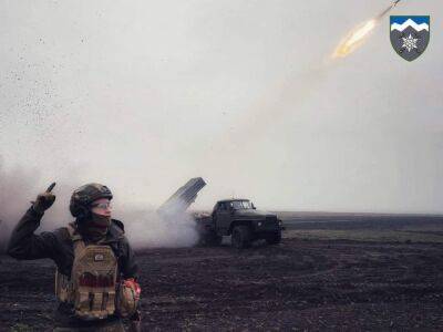 ВСУ накрыли колонну под Северодонецком, оккупанты силой вывозят людей в Луганск – сводка