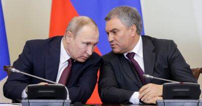 У Путина требуют, чтобы Зеленский предстал перед военным трибуналом