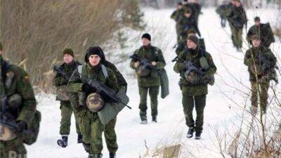 В Литве завершили обучение военные инструкторы из Украины