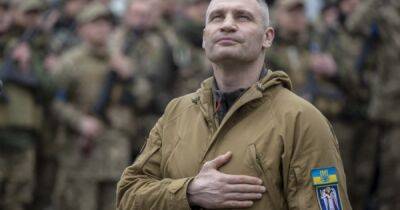"Мы доказали, что не боимся и не покоримся", — Кличко поздравил украинцев с Днем Достоинства и Свободы