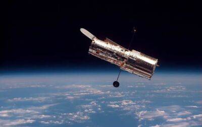 Hubble показав унікальну фотографію "зіткнення" галактик: яскравий кадр