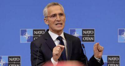 Запасы на исходе: Столтенберг призвал страны НАТО нарастить производство оружия