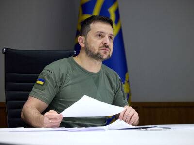 "Реально объединились в защите". Зеленский призвал поддержать заявки Украины на членство в НАТО и Евросоюзе