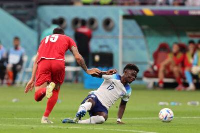 Англия в матче с восемью голами разгромила Иран на старте ЧМ-2022
