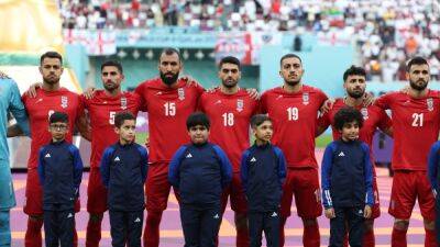 Футболисты Ирана на чемпионате мира отказались петь свой гимн