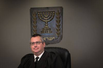 Юрист о вердикте по делу Нетанияху против Ольмерта: «правда осталась за рамками процесса»