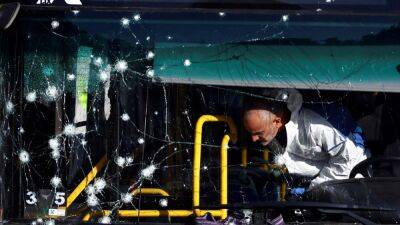 В Иерусалиме произошли взрывы на двух автобусных остановках