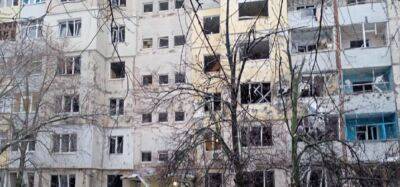 У Куп'янську внаслідок обстрілу пошкоджено багатоповерхівку, поліклініку та школу. Є загиблі