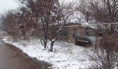 В окупованому Лисичанську випав сніг: відео
