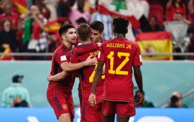 Збірна Іспанії розтрощила Коста-Рику в першому матчі на Мундіалі: відео
