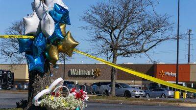 Джо Байден - Мотив открывшего стрельбу в Walmart остаётся неизвестным - ru.euronews.com - США - шт. Колорадо - штат Виргиния