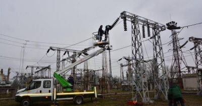 "Возвращаем электричество": в "Укрэнерго" рассказали, как обстоят дела в энергетике 24 ноября