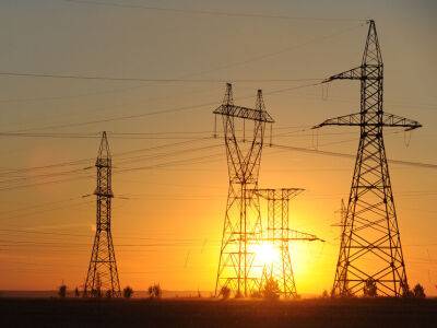 Дефицит электроэнергии в энергосистеме Украины сократился до 30%, но аварийные отключения продолжаются – "Укрэнерго"