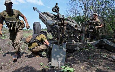 Українські артилеристи знищили російські "Гради" (відео)