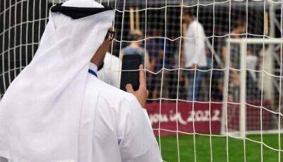 Японские болельщики шокировали жителей Катара, убрав стадион после матча