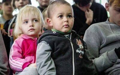Из Луганщины РФ планирует вывозить детей - ЦНС