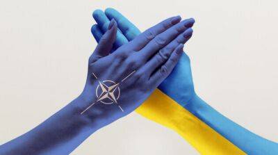 Украина подпишет несколько деклараций о вступлении в НАТО: в ОПУ сообщили подробности