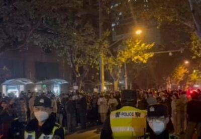 У Шанхаї, Пекіні та інших містах Китаю спалахнули ​масштабні протести ​через "нульовий ковід" (фото, відео)