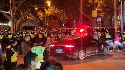 Китай: участники протестов против антиковидных мер открыто призвали к отставке Си Цзиньпина