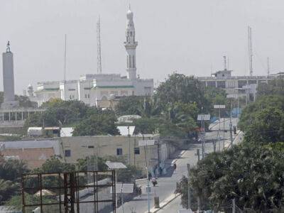 В столице Сомали боевики напали на гостиницу, которой пользуются чиновники - unn.com.ua - Украина - Киев - Конго - Сомали - Могадишо