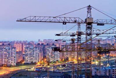 Ввод в эксплуатацию жилья на украинском рынке недвижимости упал почти вдвое
