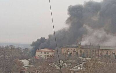 В Донецке произошел пожар в районе нефтебазы