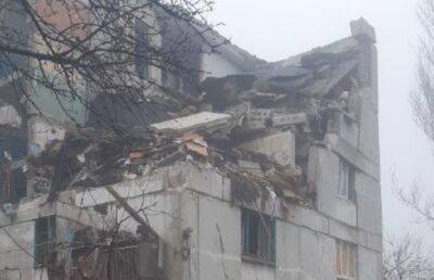 У Лисичанську після вибуху обрушилася п'ятиповерхівка: відео з місця події