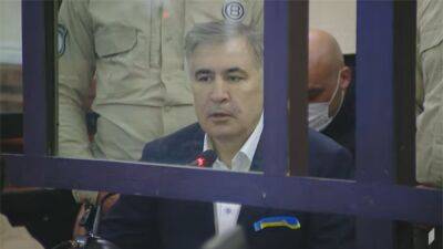 Врачи запретили транспортировать Саакашвили из больницы в суд