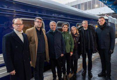 Глава МИД Литвы с коллегами посетил Киев