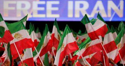 Иранцы болеют за США в матче против своей сборной на ЧМ