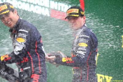 Хорнер: Победа в Имоле оказала прессинг на Ferrari