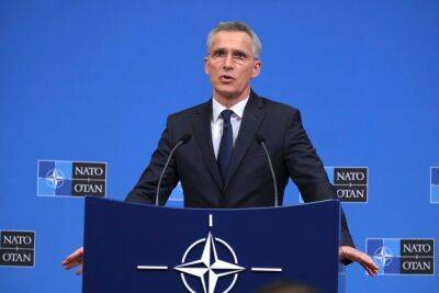 Генсек НАТО: «Путин проигрывает на поле боя и использует зиму как оружие»