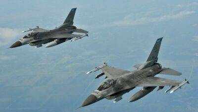В НАТО знову повернулися до розгляду ідеї про передачу Україні винищувачів МіГ-29 та F-16