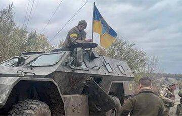 Украинские бойцы отобрали у кадыровцев редкий бронированный КамАЗ