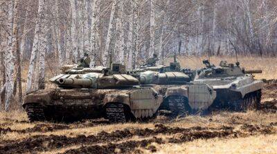 Россия теряет больше 40 единиц бронетехники в день, Беларусь помогает пополнять запасы – британская разведка