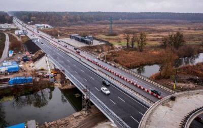 Міст у Стоянці під Києвом повністю відновлено: коли запустять рух