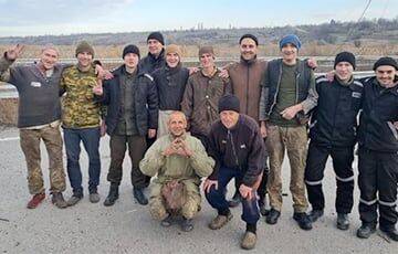 Украина освободила из плена 74 защитника «Авзостали»