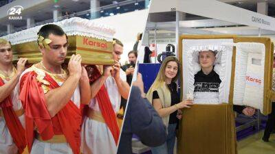 "Ванька" в гробу и подиум среди памятников: в Москве проходит выставка похоронного сервиса