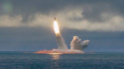 Россия в ходе испытаний осуществила пуск баллистической ракеты "Булава"