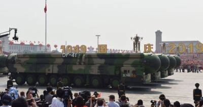 Почти 100 ракет в год: Китай планирует нарастить ядерный арсенал до 1500 боеголовок