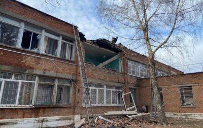 Окупанти обстріляли лікарню у Сумській області: загинув підліток