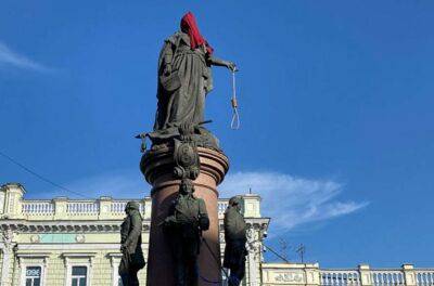 В Одесі знесуть пам'ятники Катерині II та Суворову