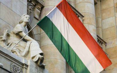 ЕК рекомендует заморозить выделение Венгрии €7,5 млрд