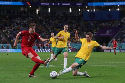 Австралия минимально обыграла Данию и вышла в плей-офф ЧМ-2022