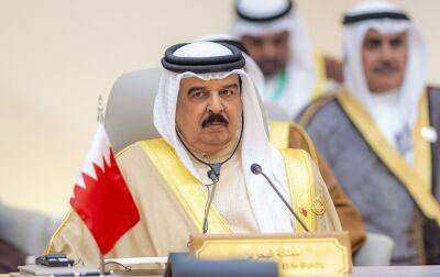 Король Бахрейну визвався бути черговим посередником між Україною та Росією