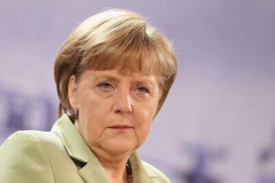 Меркель получила предупреждение от правительства: просят снизить расходы ее офиса в Бундестаге