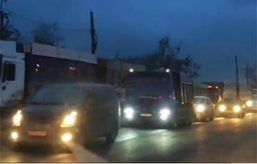 В Мариуполе из-за военной техники РФ почти парализовано движение на дорогах