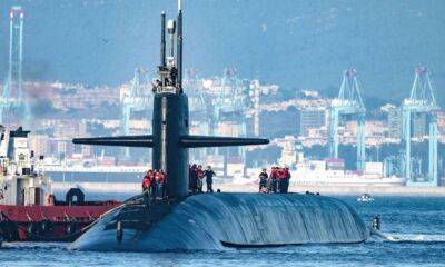 У Середземне море зайшов американський атомний підводний ракетоносець USS Rhode Island