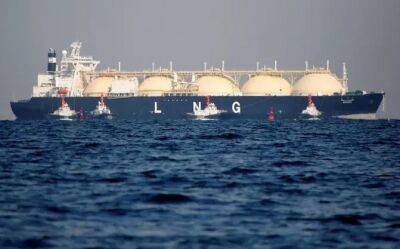 Более 30 танкеров с СПГ ждут роста цен у берегов Европы