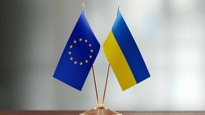 Через сколько лет Украина будет в ЕС: комиссар союза ответил